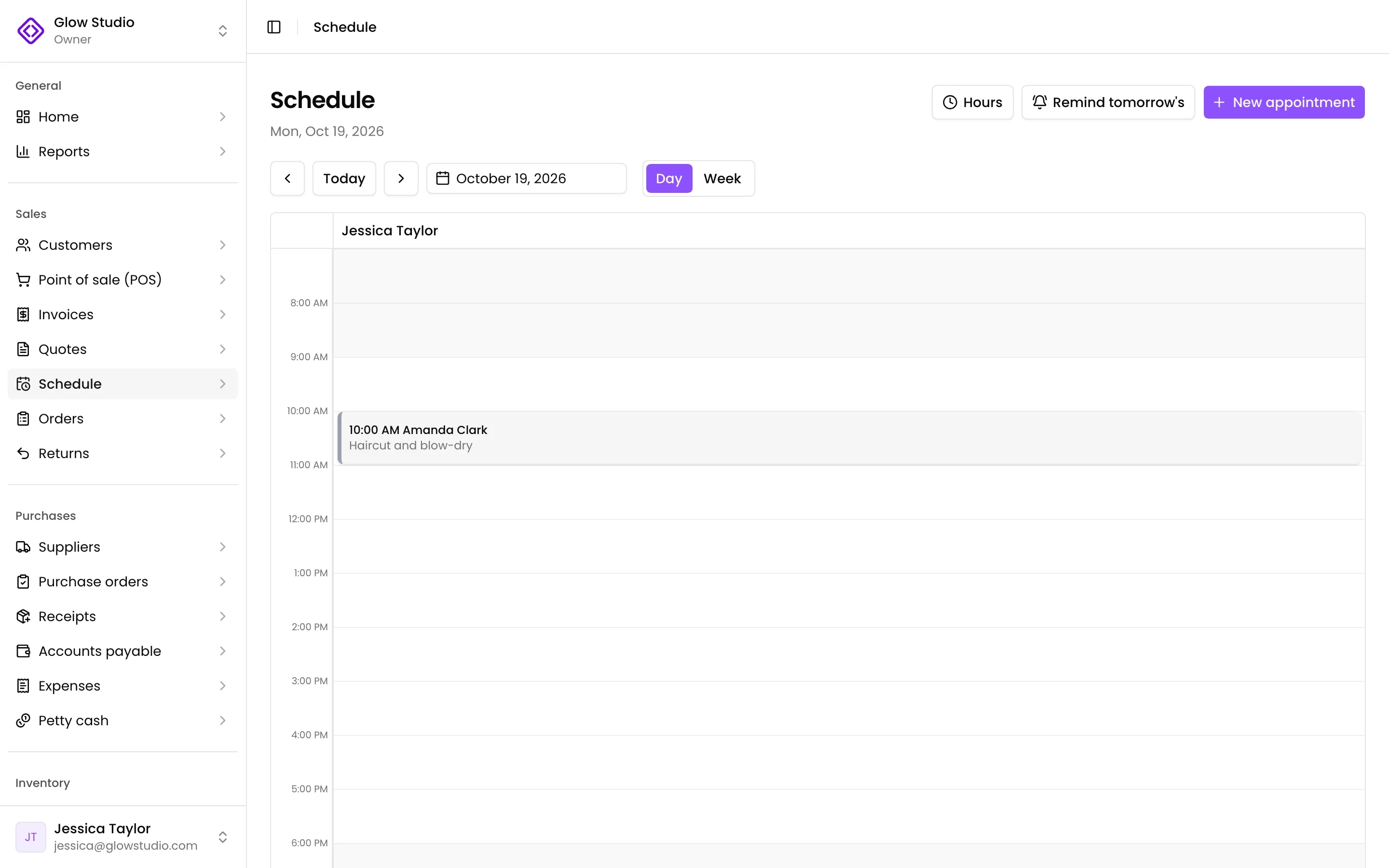 The day's schedule by staff member